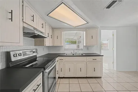 9830 Rainbow Lane Port Richey FL 34668