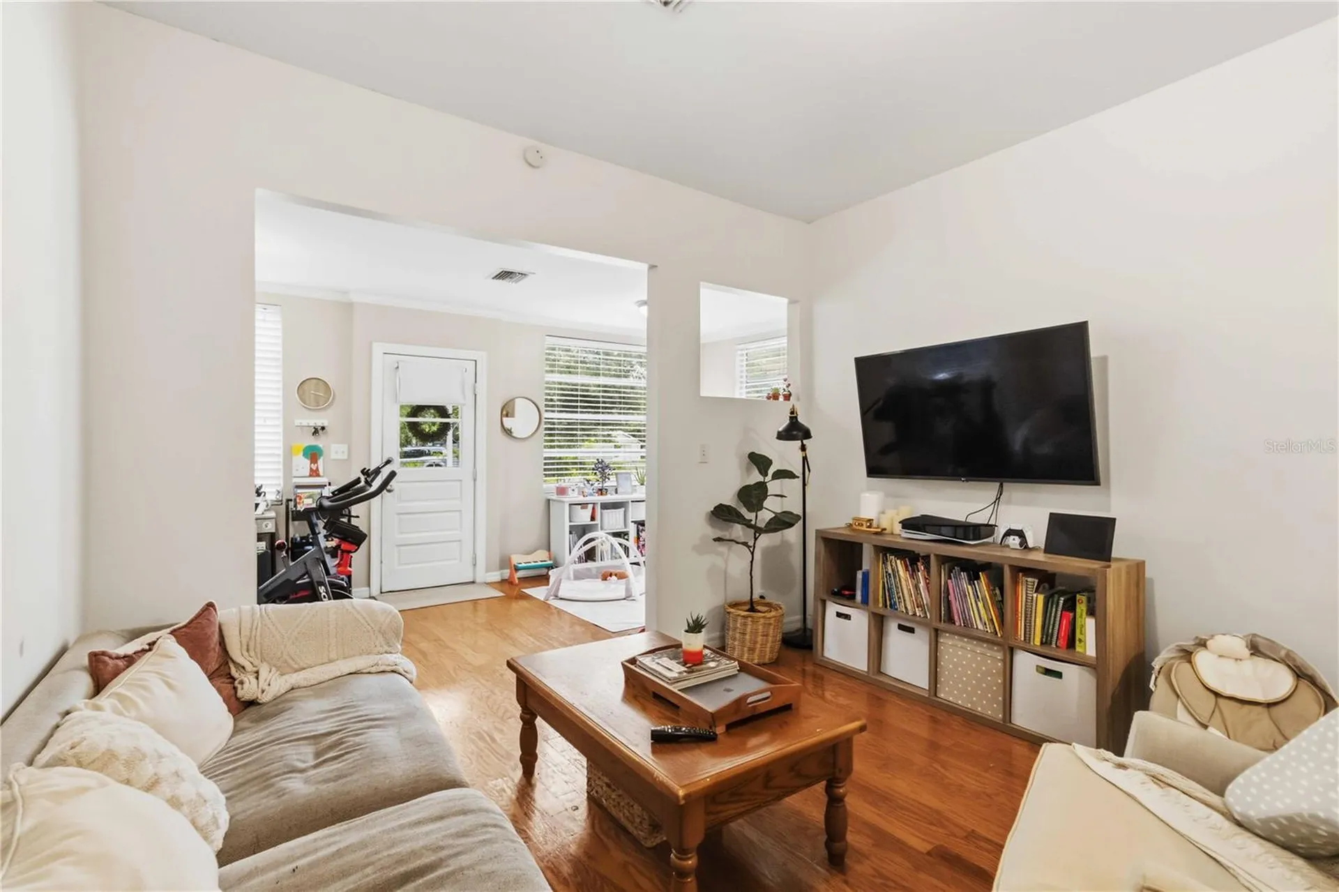2442 Novus Street Sarasota FL 34237