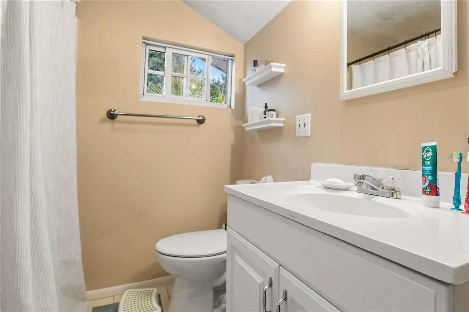 2442 Novus Street Sarasota FL 34237