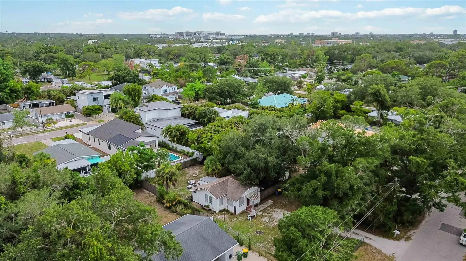 2442 Novus Street Sarasota FL 34237