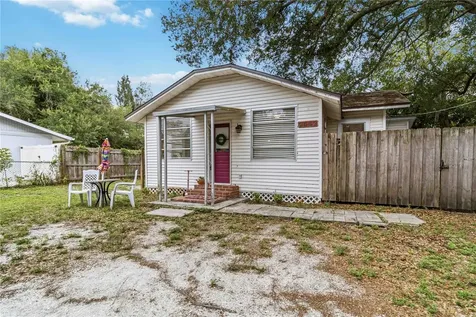 2442 Novus Street Sarasota FL 34237