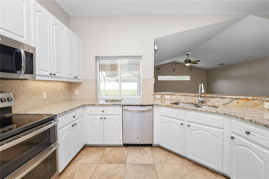 3333 Hawks Ridge Drive Lakeland FL 33810