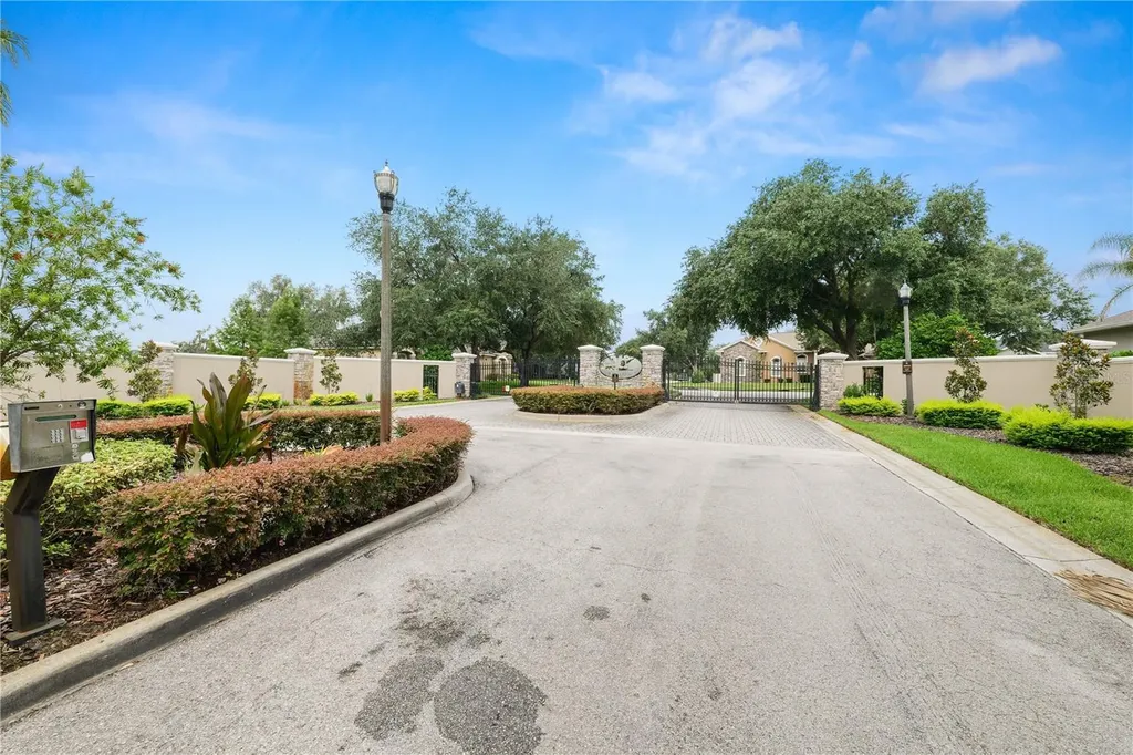 3333 Hawks Ridge Drive Lakeland FL 33810