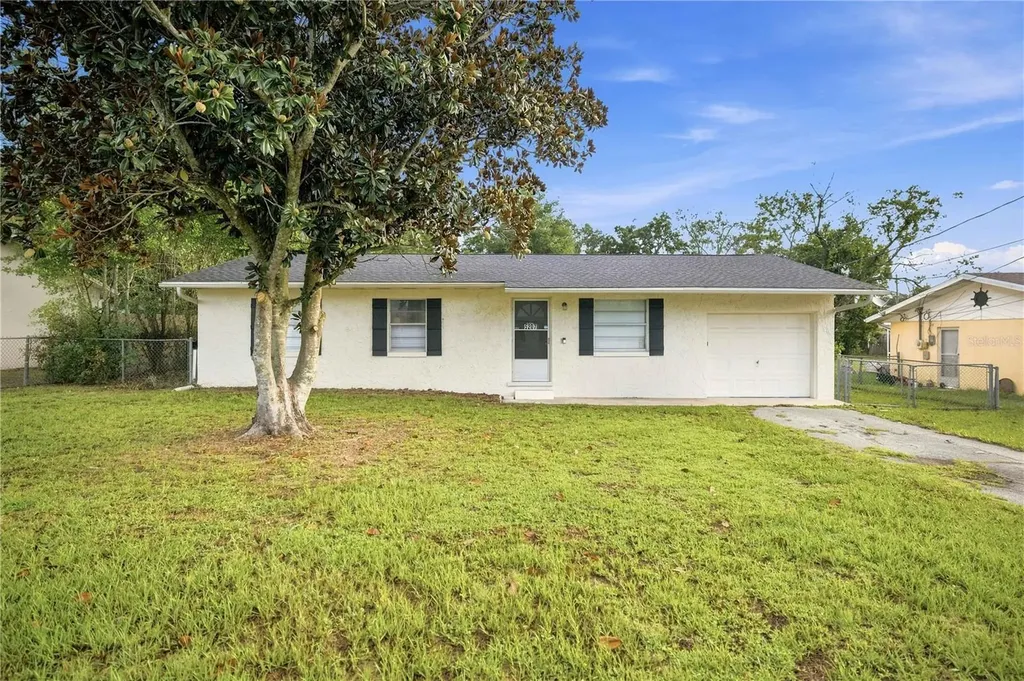 5207 SE 107th Place Belleview FL 34420
