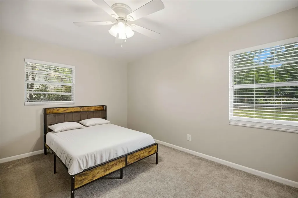 5207 SE 107th Place Belleview FL 34420