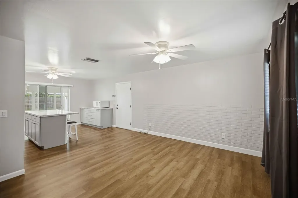5207 SE 107th Place Belleview FL 34420