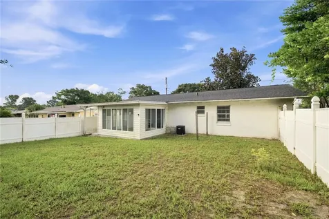 5207 SE 107th Place Belleview FL 34420