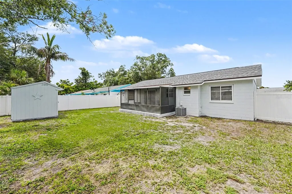 9036 109th Terrace Seminole FL 33777