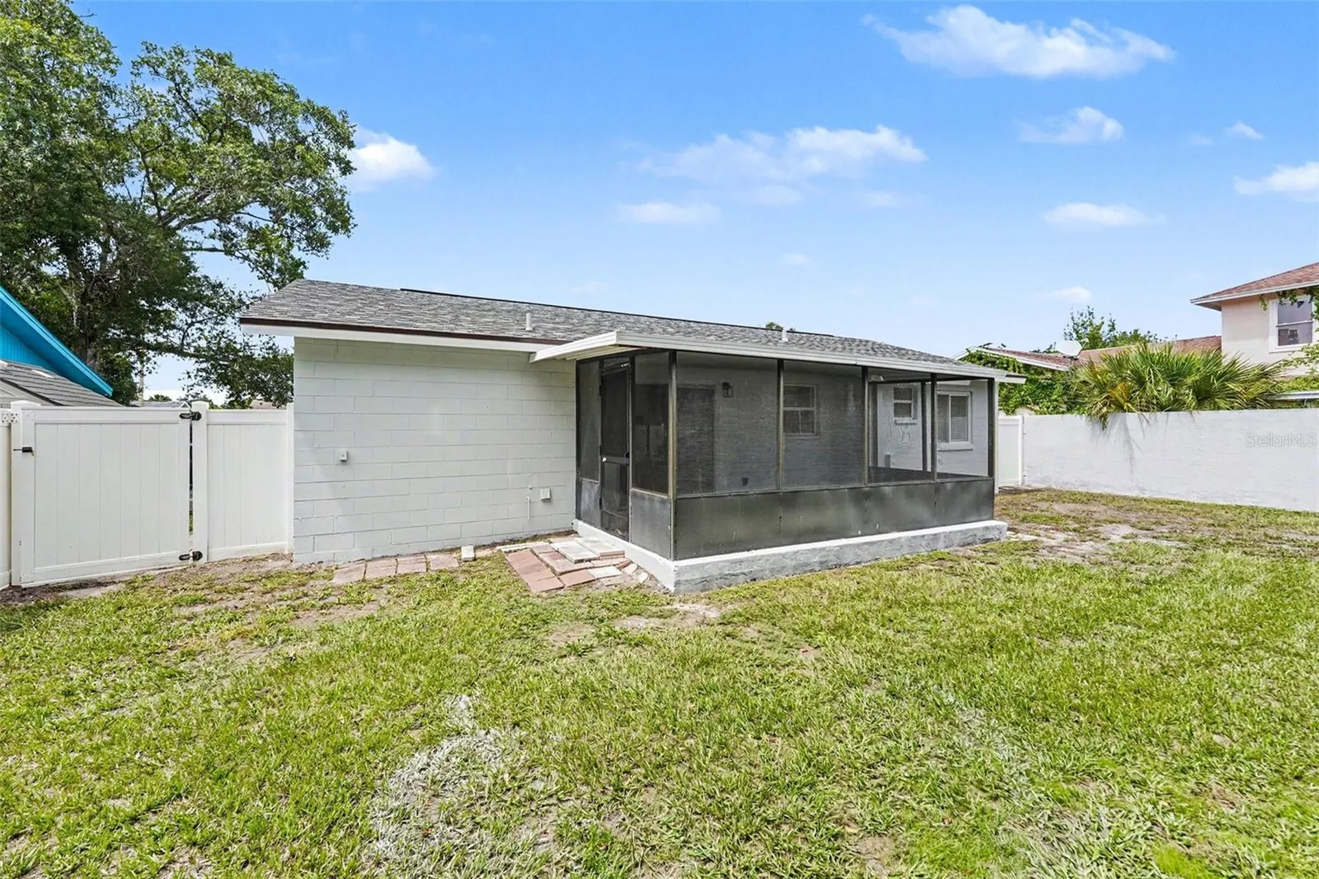 9036 109th Terrace Seminole FL 33777