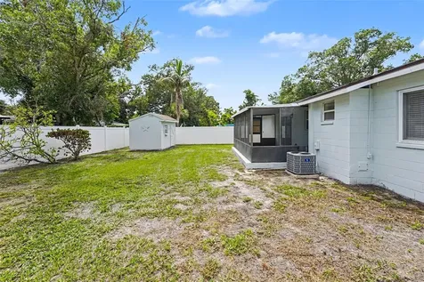 9036 109th Terrace Seminole FL 33777