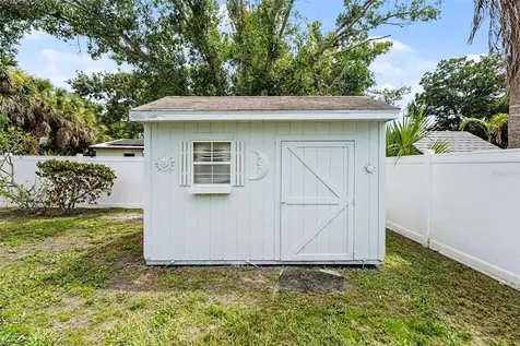 9036 109th Terrace Seminole FL 33777