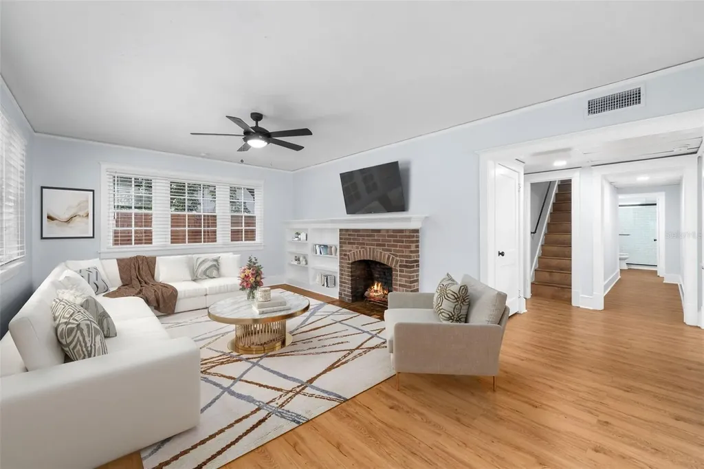 16 NW 20th Terrace Gainesville FL 32603