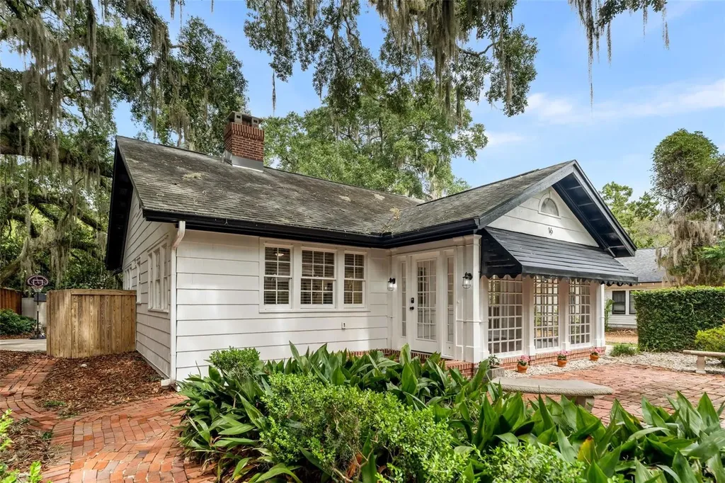 16 NW 20th Terrace Gainesville FL 32603
