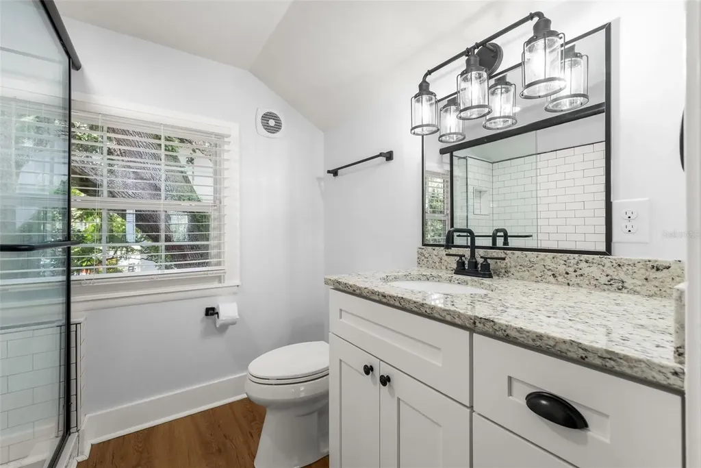 16 NW 20th Terrace Gainesville FL 32603