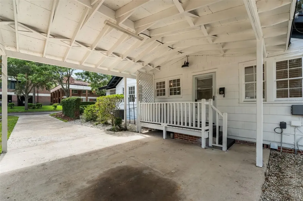 16 NW 20th Terrace Gainesville FL 32603