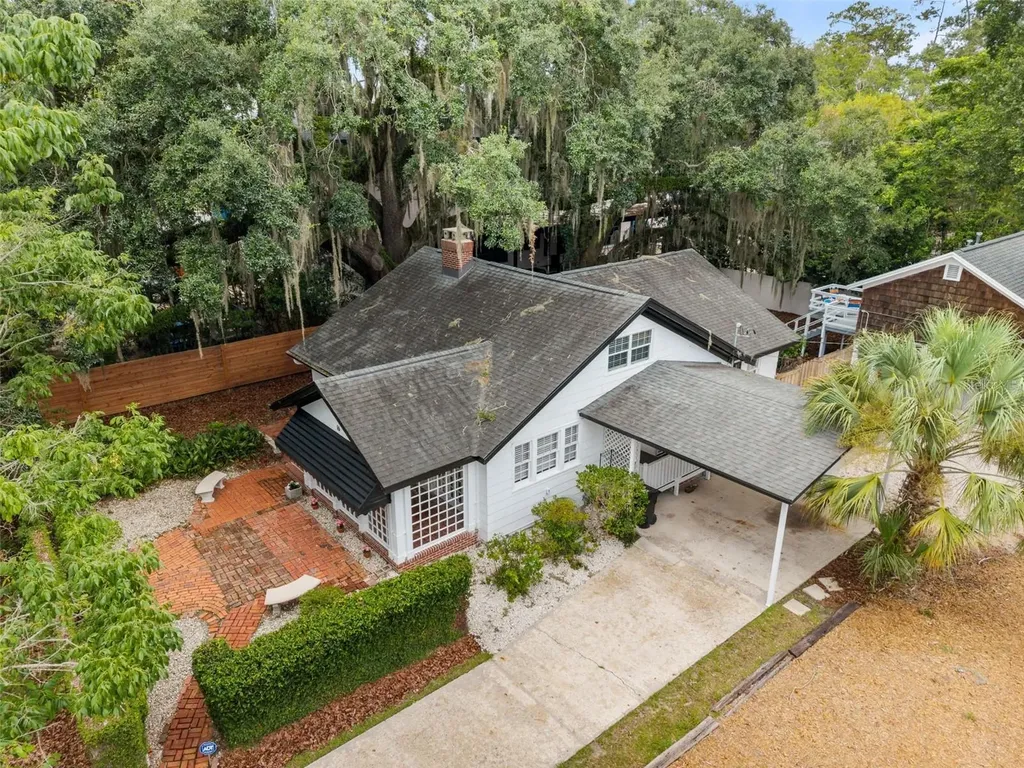 16 NW 20th Terrace Gainesville FL 32603