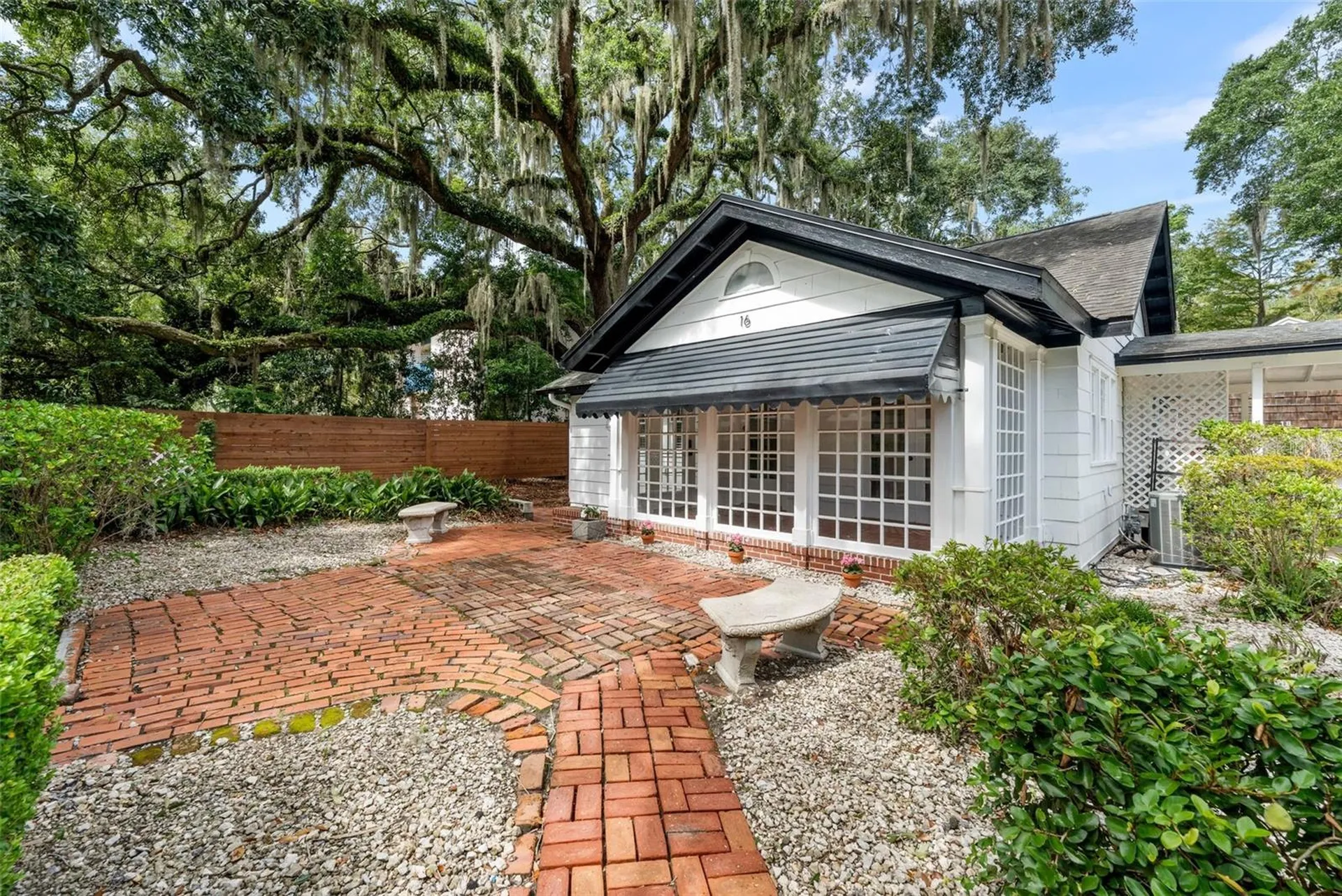 16 NW 20th Terrace Gainesville FL 32603
