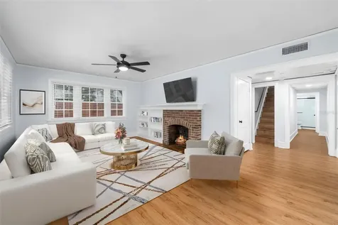 16 NW 20th Terrace Gainesville FL 32603