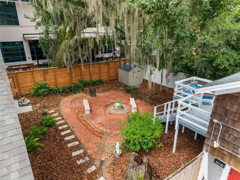 16 NW 20th Terrace Gainesville FL 32603