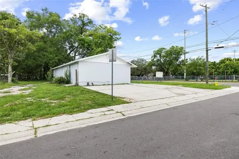 3713 N 34th Street Tampa FL 33610
