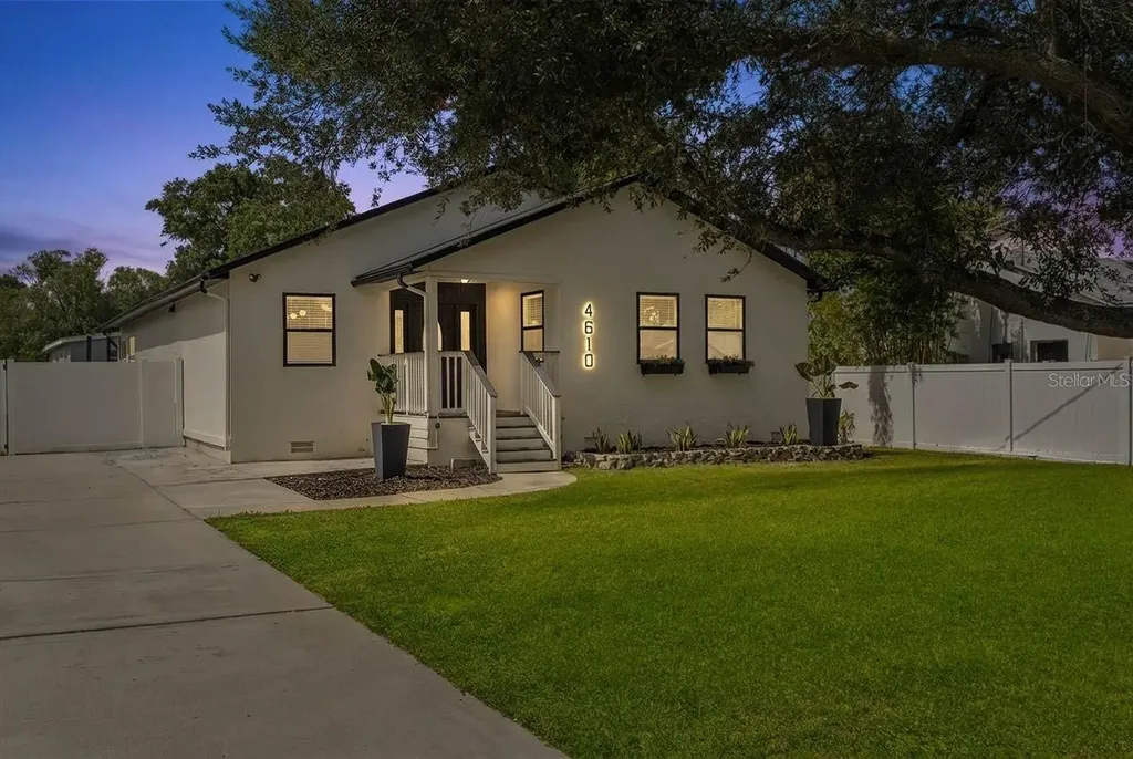 4610 W Ballast Point Boulevard Tampa FL 33611