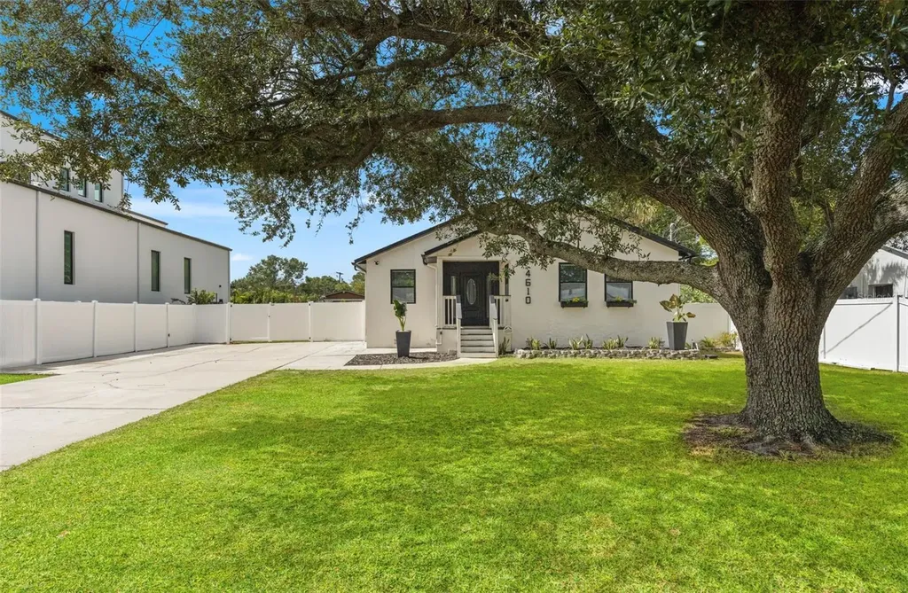 4610 W Ballast Point Boulevard Tampa FL 33611