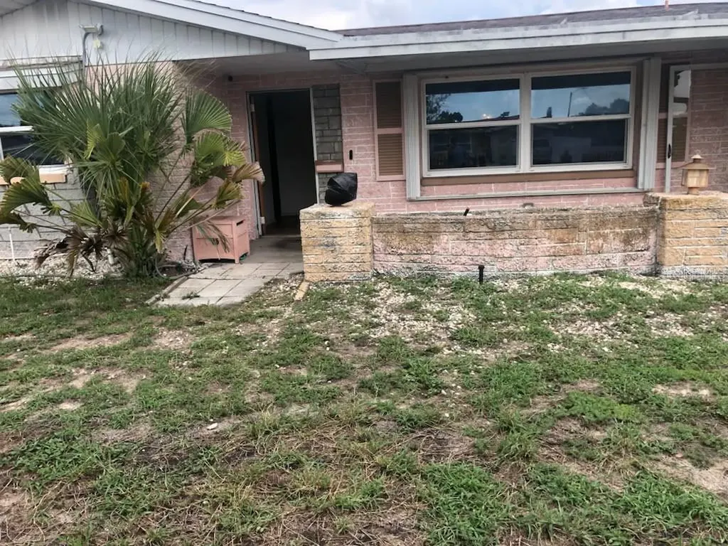 10734 Leeds Road Port Richey FL 34668