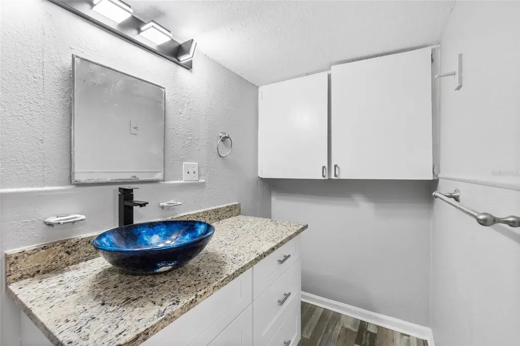 128 W North Street Tampa FL 33604