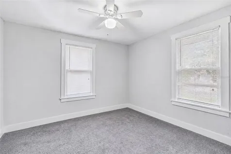 128 W North Street Tampa FL 33604