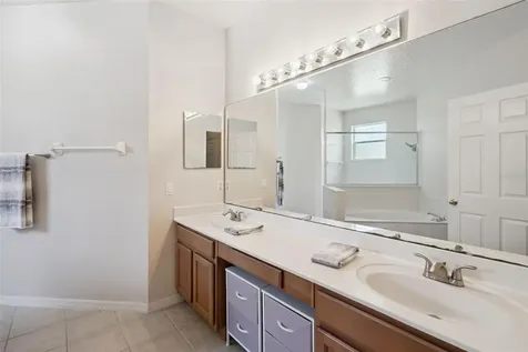 2589 Corbyton Court Orlando FL 32828