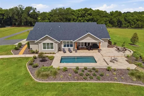 16241 SE 150th Avenue Weirsdale FL 32195