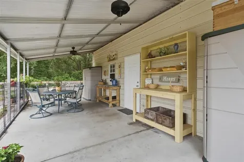 16241 SE 150th Avenue Weirsdale FL 32195