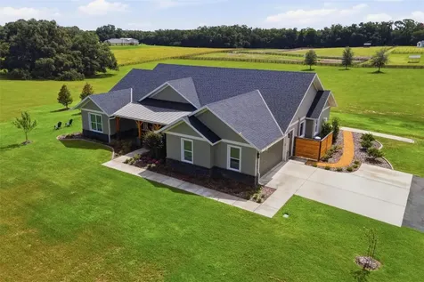 16241 SE 150th Avenue Weirsdale FL 32195