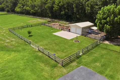16241 SE 150th Avenue Weirsdale FL 32195
