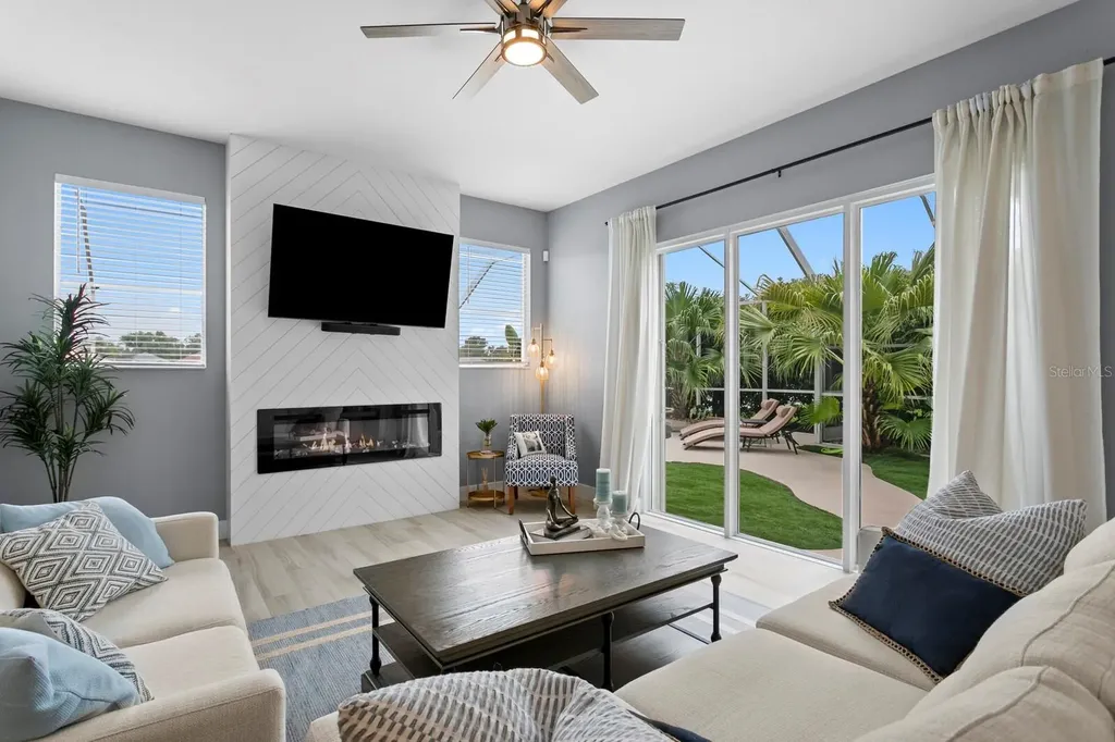 22927 Bay Cedar Drive Land O Lakes FL 34639
