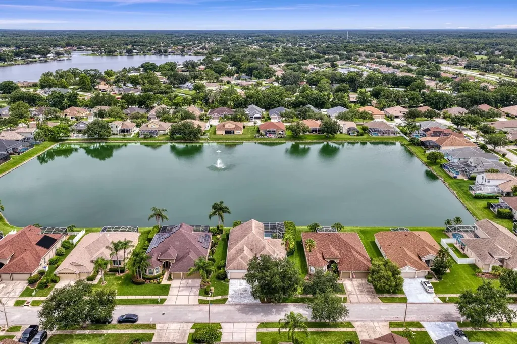 22927 Bay Cedar Drive Land O Lakes FL 34639