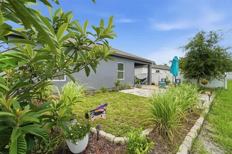 1525 Playwright Drive Deland FL 32720