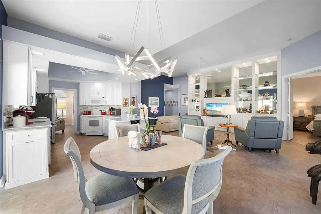 5735 Wilena Place Sarasota FL 34238