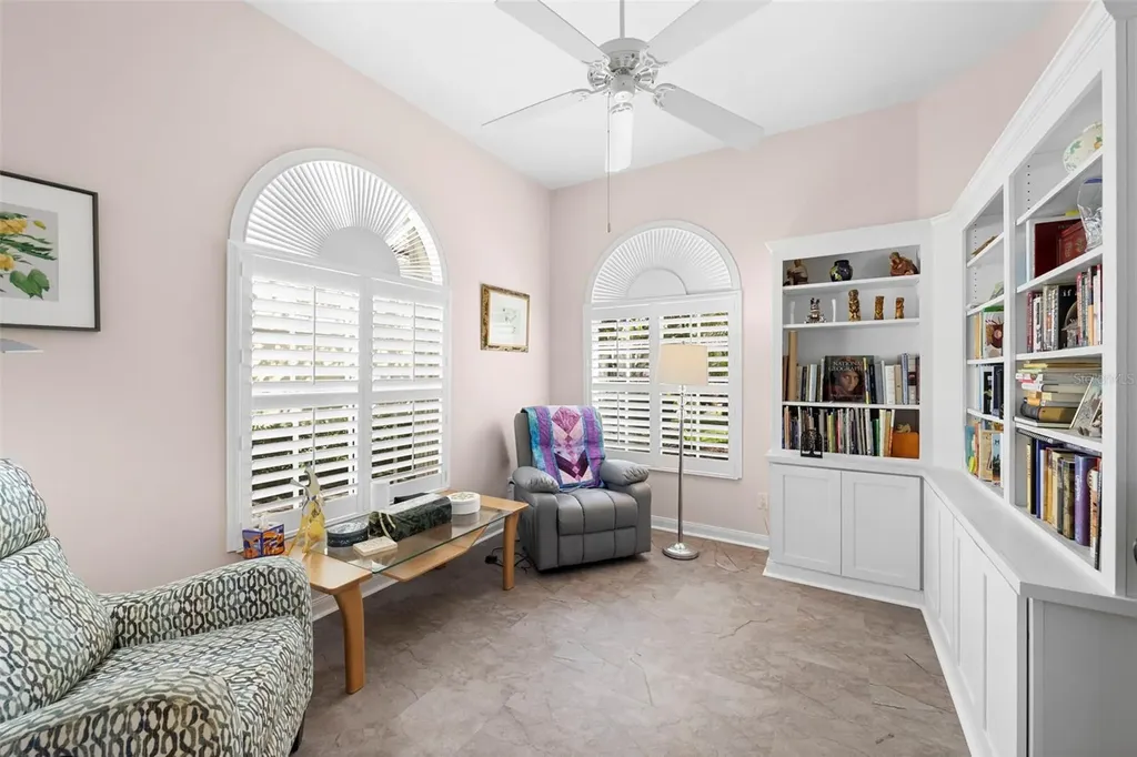 5735 Wilena Place Sarasota FL 34238