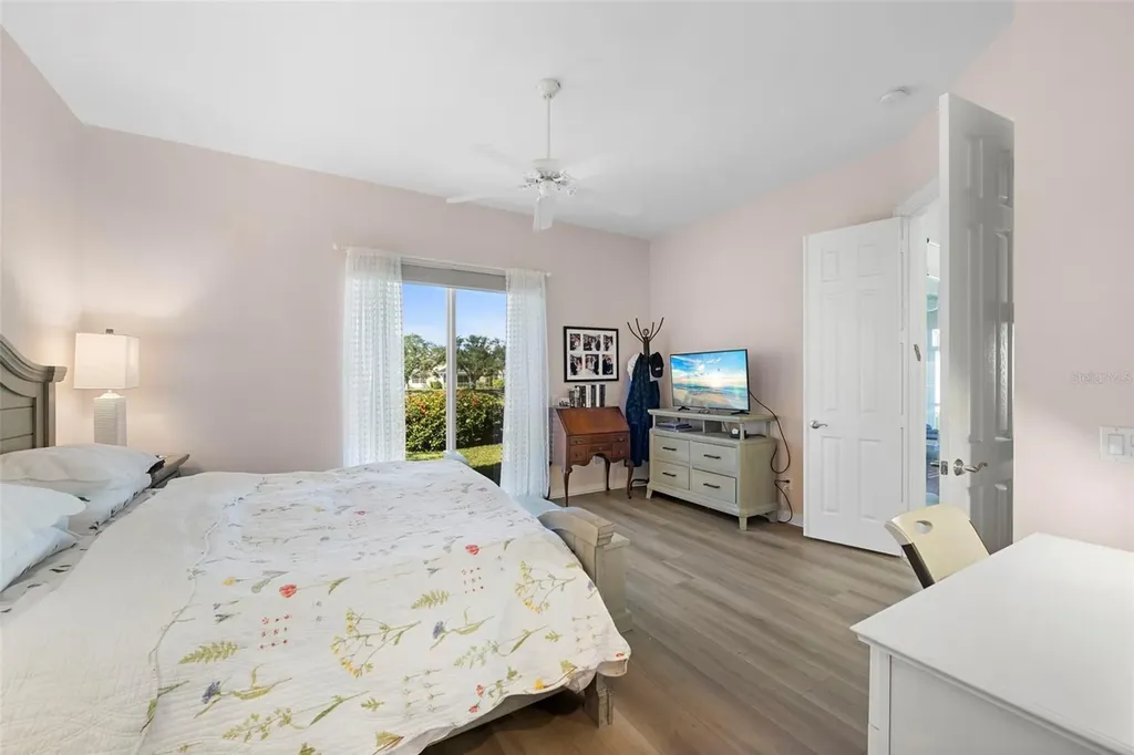 5735 Wilena Place Sarasota FL 34238