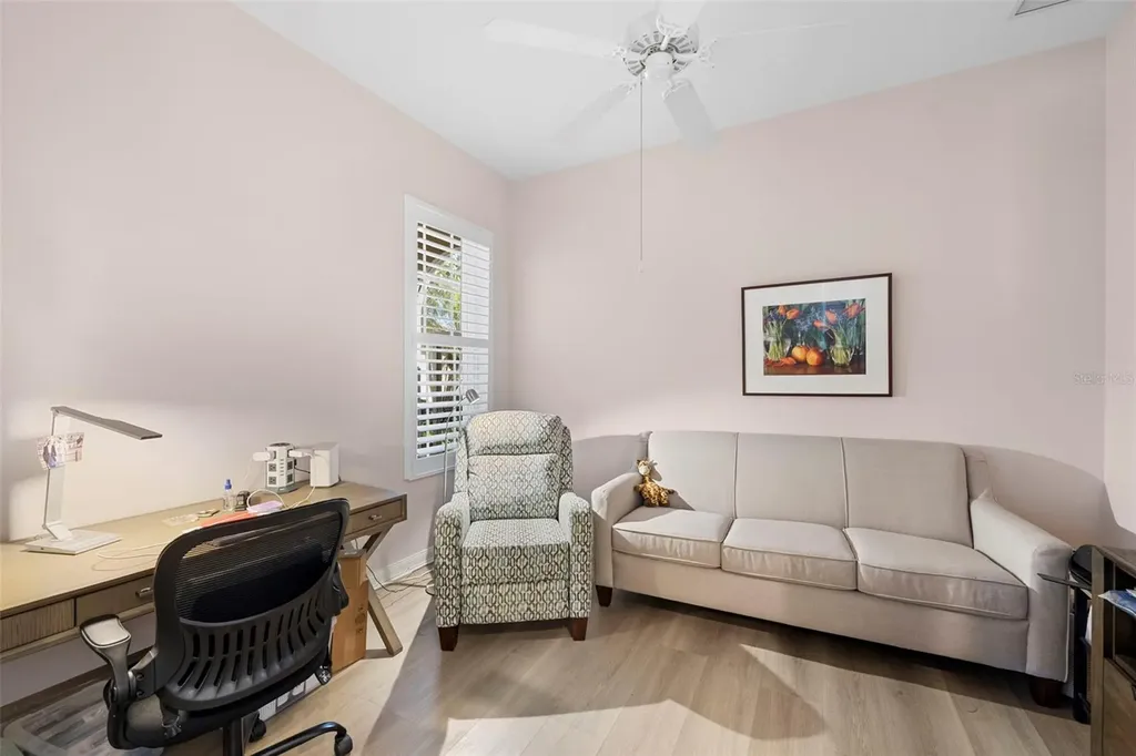 5735 Wilena Place Sarasota FL 34238