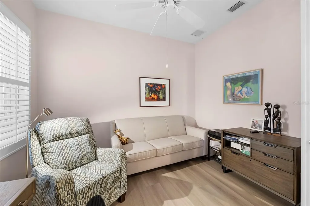 5735 Wilena Place Sarasota FL 34238