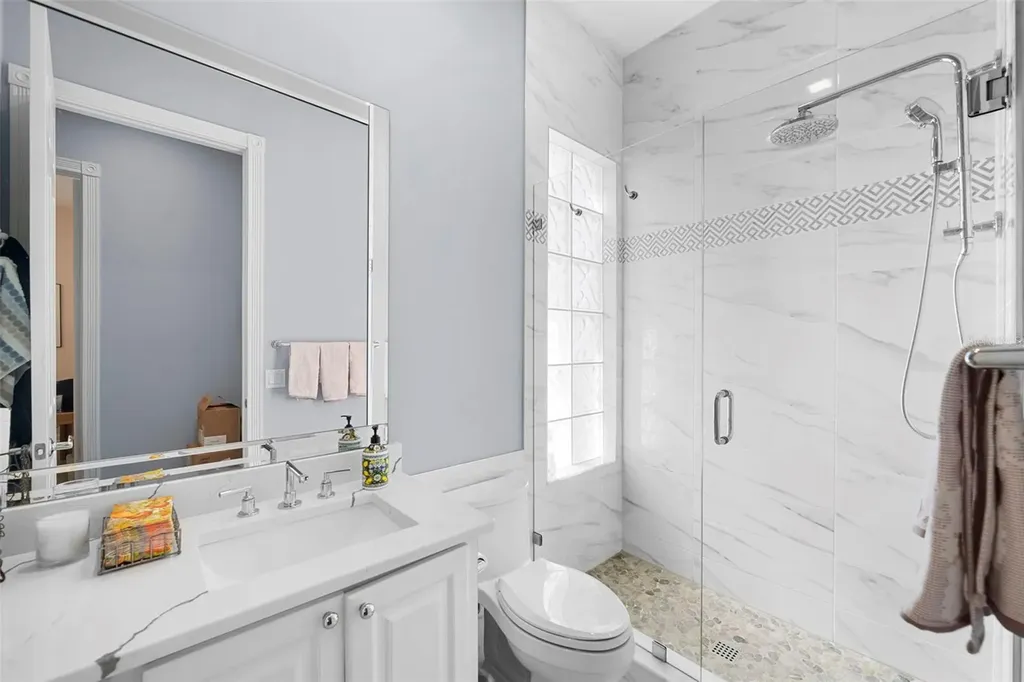 5735 Wilena Place Sarasota FL 34238