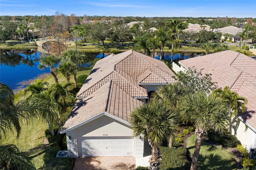 5735 Wilena Place Sarasota FL 34238