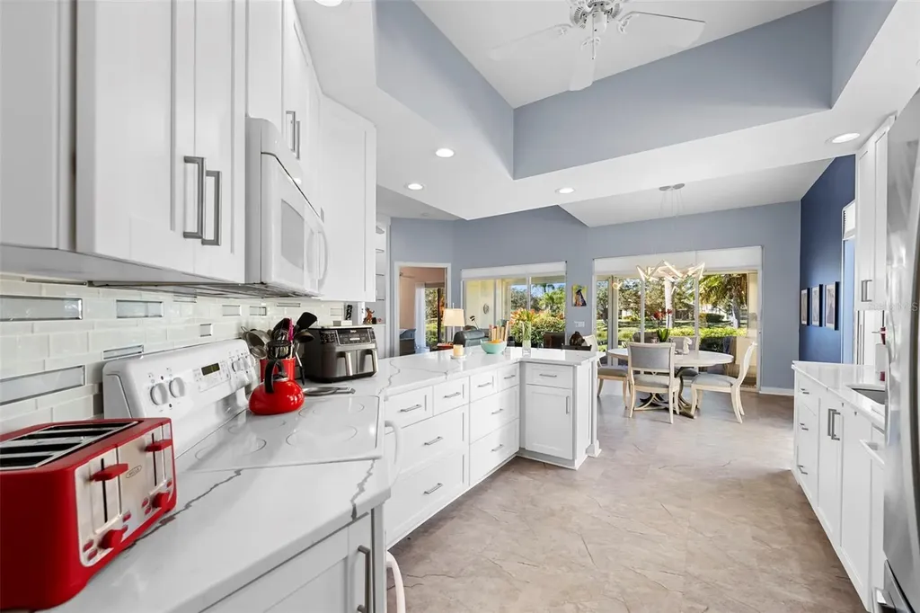5735 Wilena Place Sarasota FL 34238