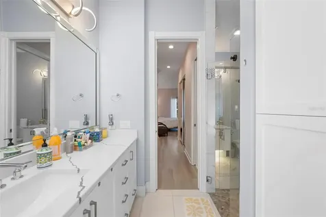 5735 Wilena Place Sarasota FL 34238