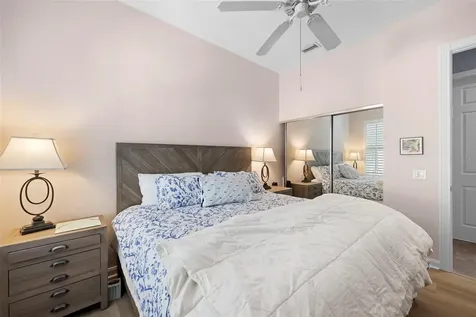 5735 Wilena Place Sarasota FL 34238
