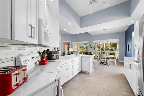 5735 Wilena Place Sarasota FL 34238