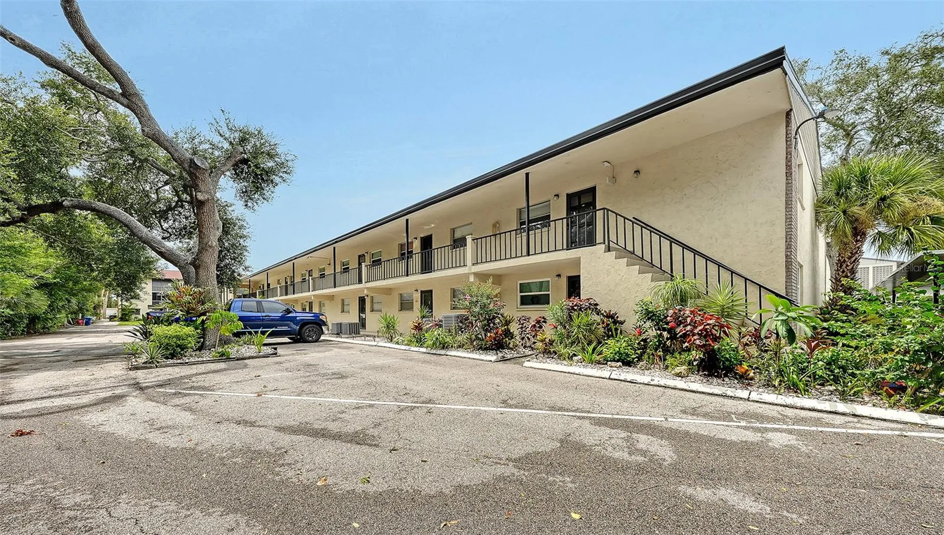2260 Stickney Point Road Sarasota FL 34231