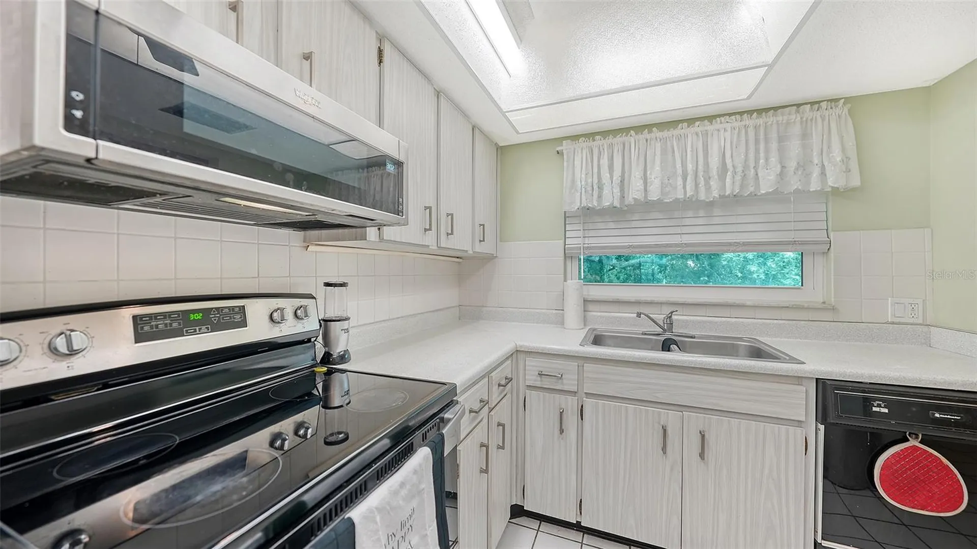 2260 Stickney Point Road Sarasota FL 34231